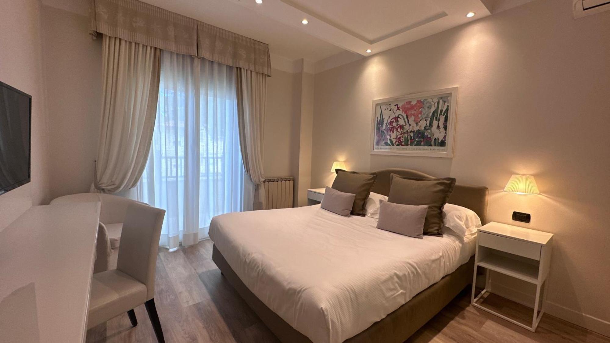 Residence Lungomare - Charming Apartments Riccione Exterior photo