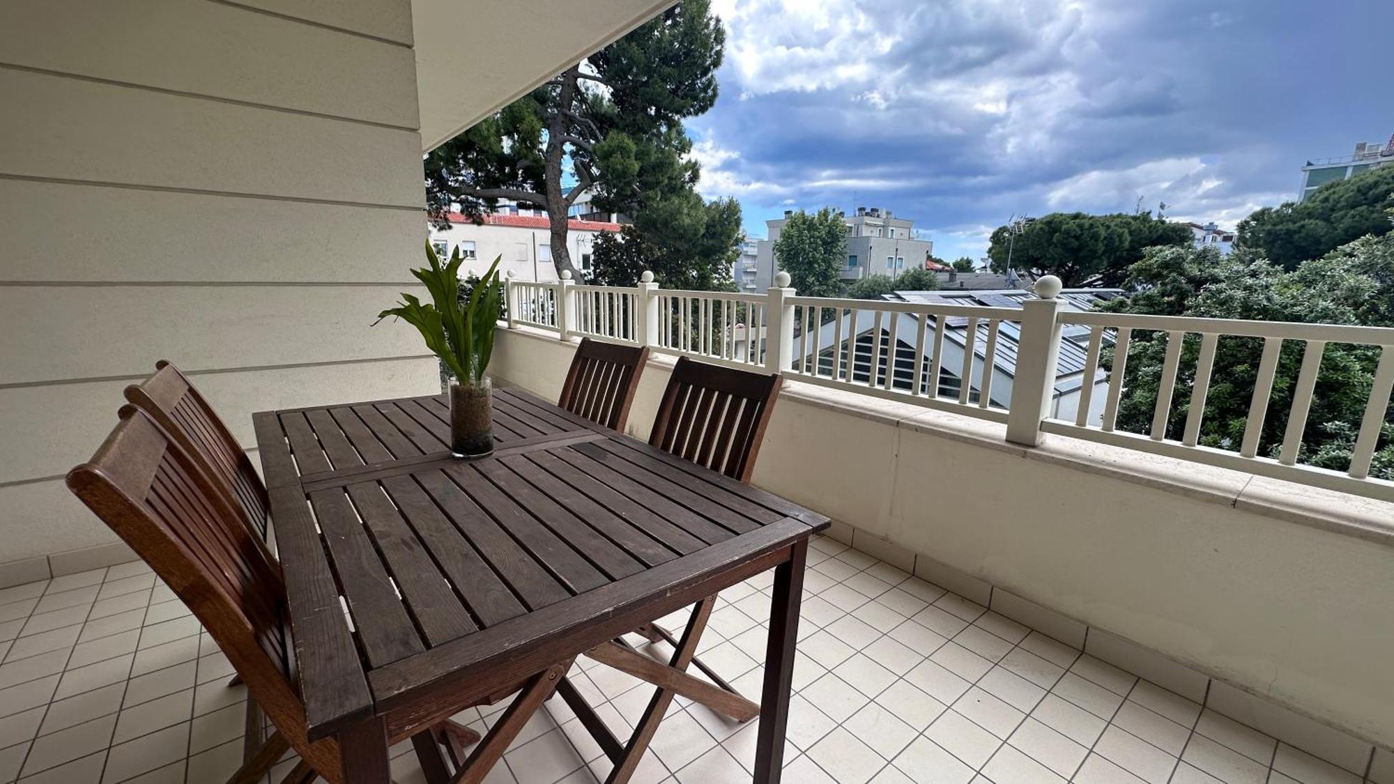 Residence Lungomare - Charming Apartments Riccione Exterior photo